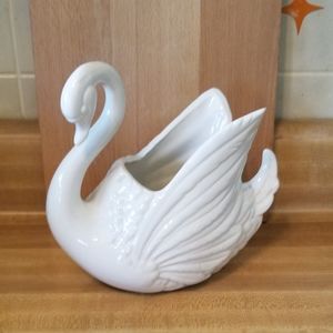 Vintage Swan Planter